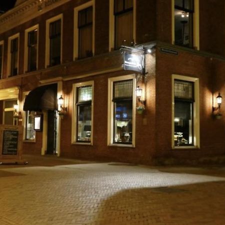 B&B Het Herenhuys Aan De Historische Gracht Van Коллюм Екстер'єр фото